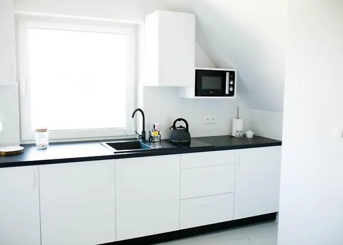 Scarlet * ダルウォボ